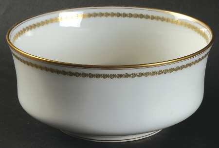 Schleiger 587 Cranberry Bowl