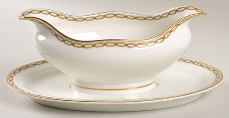 Schleiger 588 Gravy Boat with Attached Underplate