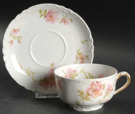 Schleiger 59 Oversized Cup & Saucer Set