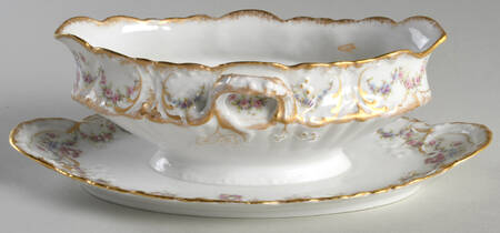Schleiger 597 Gravy Boat with Attached Underplate