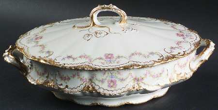 Schleiger 597 Oval Covered Vegetable