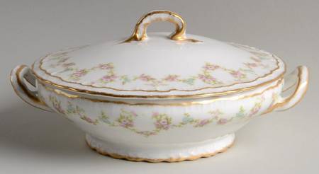 Schleiger 598 Round Covered Vegetable