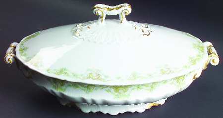 Schleiger 599e Tureen &  Lid