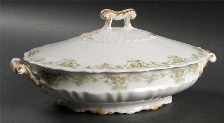 Schleiger 599e Oval Covered Vegetable