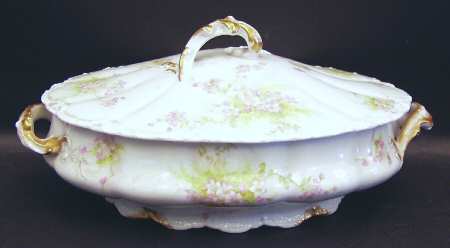 Schleiger 609b Oval Covered Vegetable