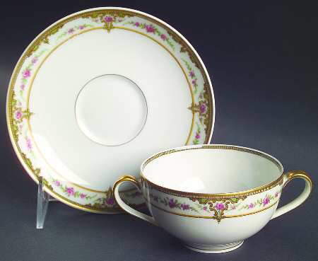 Schleiger 618 Flat Bouillon Cup & Saucer