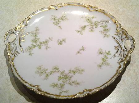 Schleiger 61G Handled Cake Plate