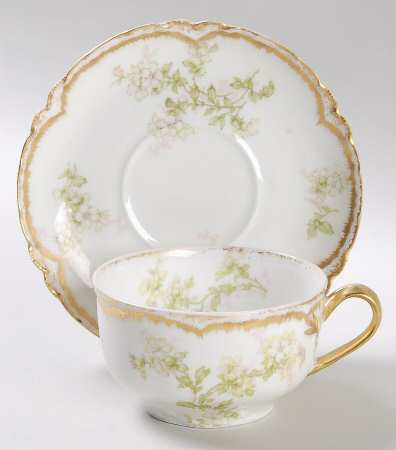 Schleiger 61G Flat Cup & Saucer Set