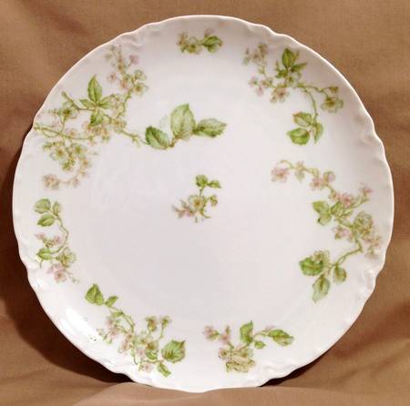 Schleiger 62 Coupe Luncheon Plate