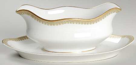 Schleiger 629 Gravy Boat with Attached Underplate