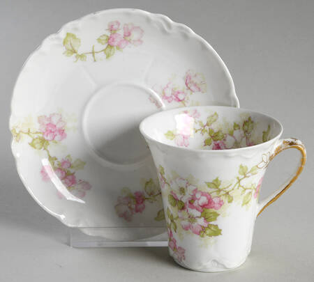 Schleiger 66E Chocolate Cup & Saucer Set