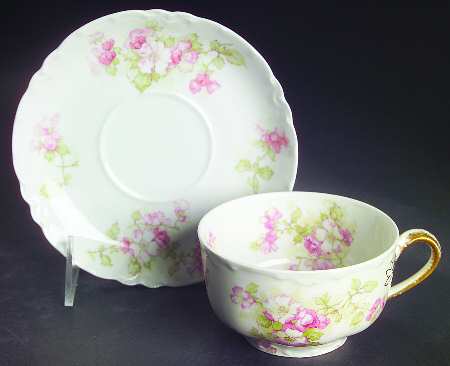 Schleiger 66E Flat Cup & Saucer Set