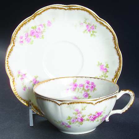 Schleiger 67L Flat Cup & Saucer Set