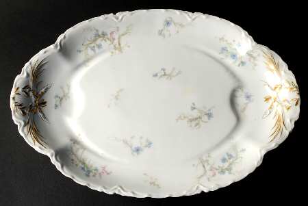 Schleiger 70A 17" Oval Platter with Well