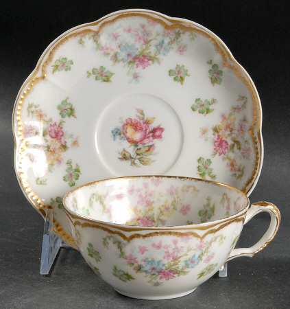 Schleiger 72 Flat Cup & Saucer Set by Haviland