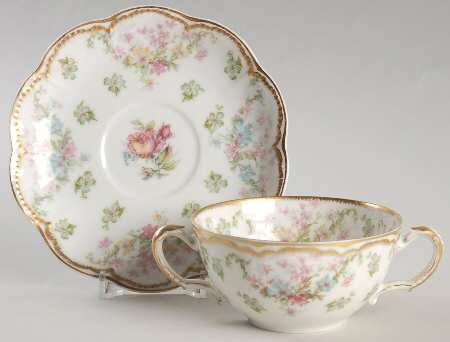 Schleiger 72 Flat Bouillon Cup & Saucer