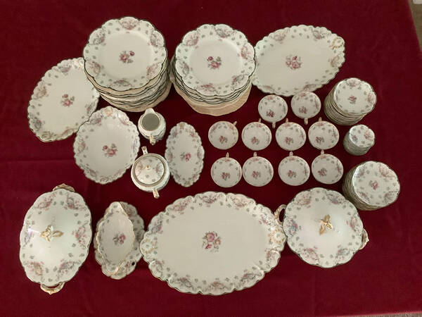 Schleiger 72a Dinner Plate