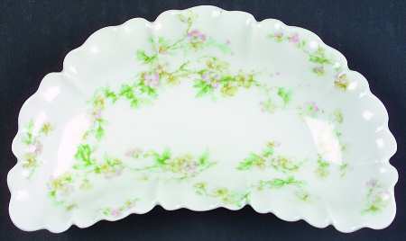 Schleiger 74 Bone Dish