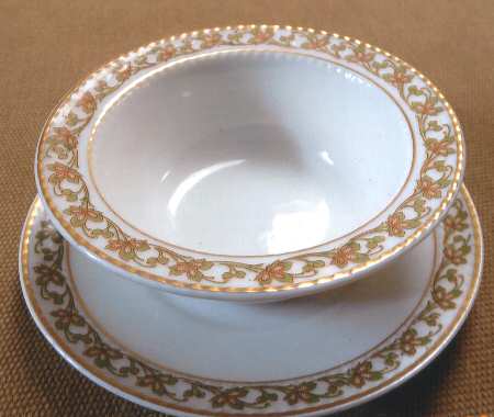 Schleiger 755 Ramekin & Saucer Set
