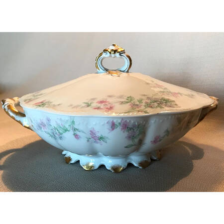 Schleiger 75k Round Covered Vegetable
