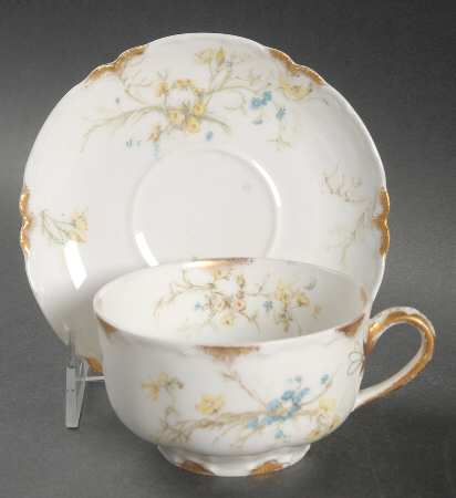 Schleiger 78 Flat Cup & Saucer Set