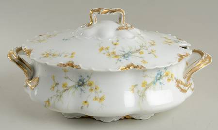 Schleiger 78 Tureen &  Lid