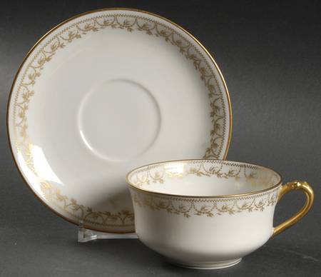 Schleiger 780 Flat Cup & Saucer Set