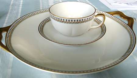Schleiger 784a Flat Cup & Saucer Set