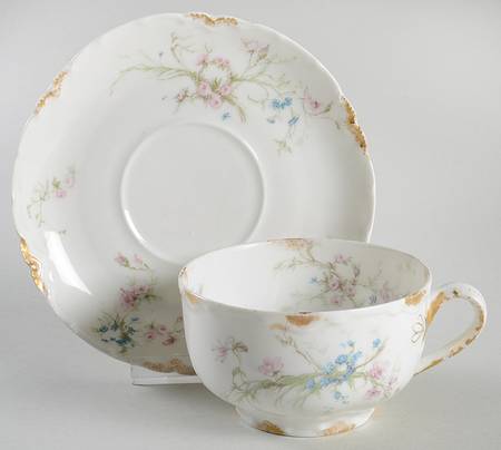 Schleiger 78b Oversized Cup & Saucer Set