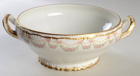 Schleiger 842 Tureen No Lid