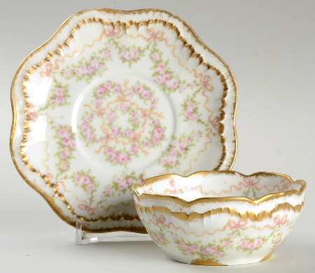 Schleiger 842 Ramekin & Saucer Set