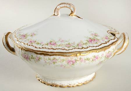 Schleiger 855A Tureen &  Lid