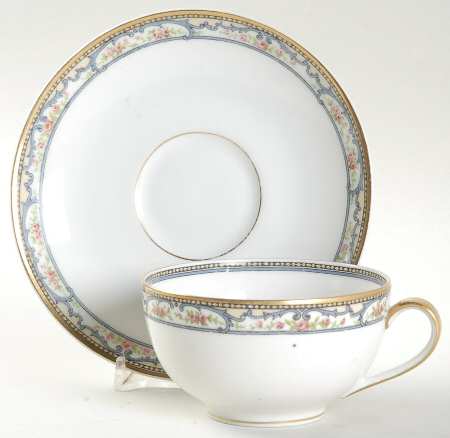 Schleiger 859 Flat Cup & Saucer Set