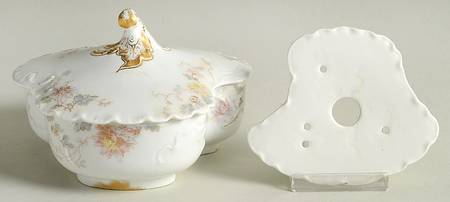 Schleiger 86 Butter Box & Lid with Strainer