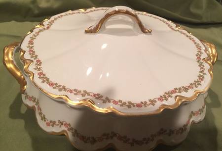 Schleiger 874B Round Covered Vegetable
