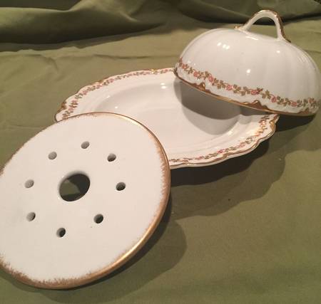 Schleiger 874B Round Covered Butter