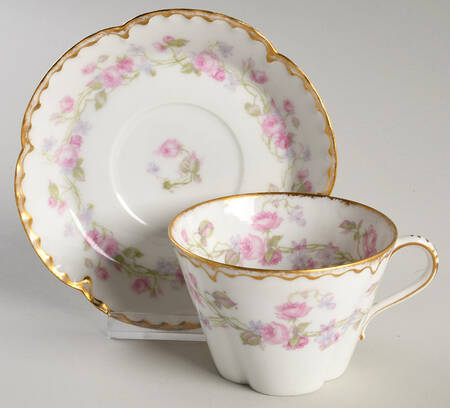 Flat Cup & Saucer Set