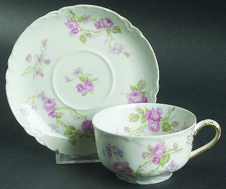 Schleiger 87g Flat Cup & Saucer Set
