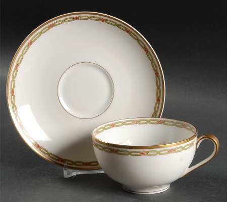 Schleiger 881 Flat Cup & Saucer Set
