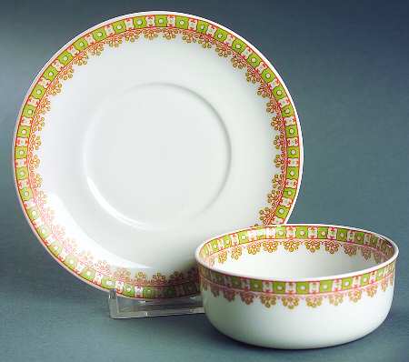 Schleiger 887 Ramekin & Saucer Set
