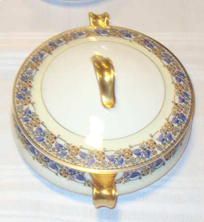Schleiger 915 Round Covered Vegetable