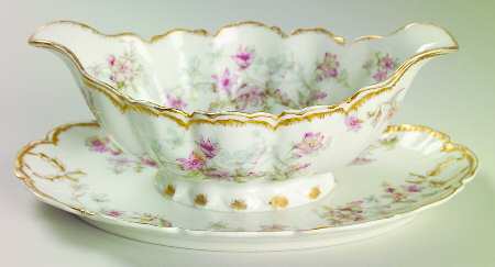 Schleiger 91A Gravy Boat with Attached Underplate