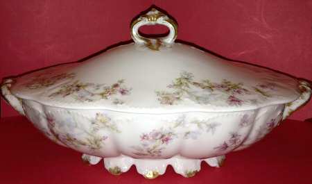Schleiger 91b Oval Covered Vegetable
