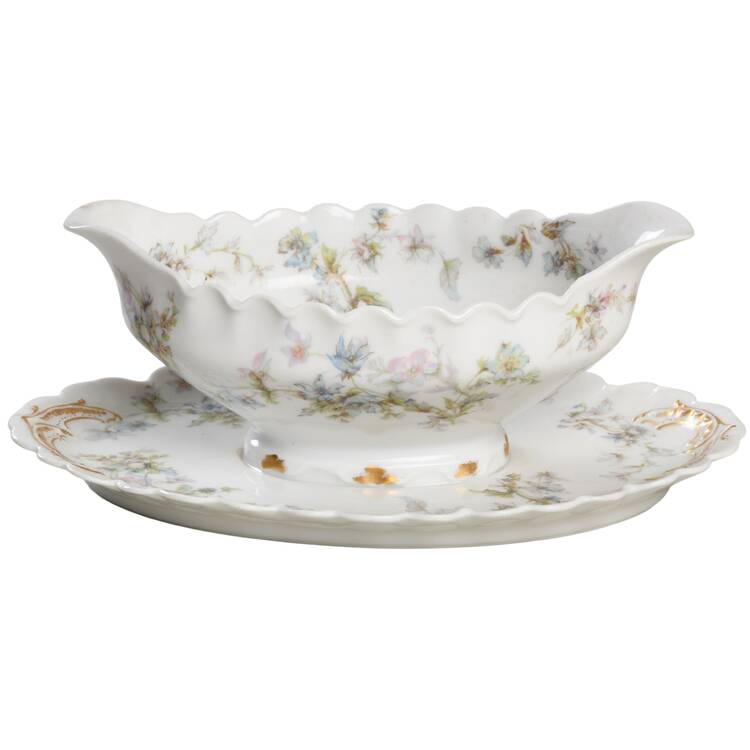 Schleiger 91h Gravy Boat with Attached Underplate