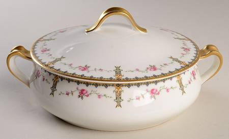 Schleiger 920 Round Covered Vegetable
