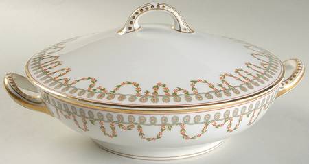 Schleiger 935 Round Covered Vegetable