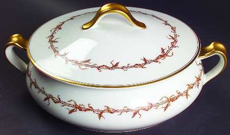Schleiger 939 Round Covered Vegetable