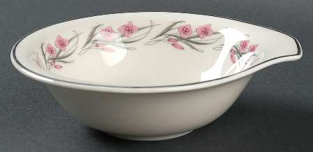 Serenade Lugged Cereal Bowl by Haviland