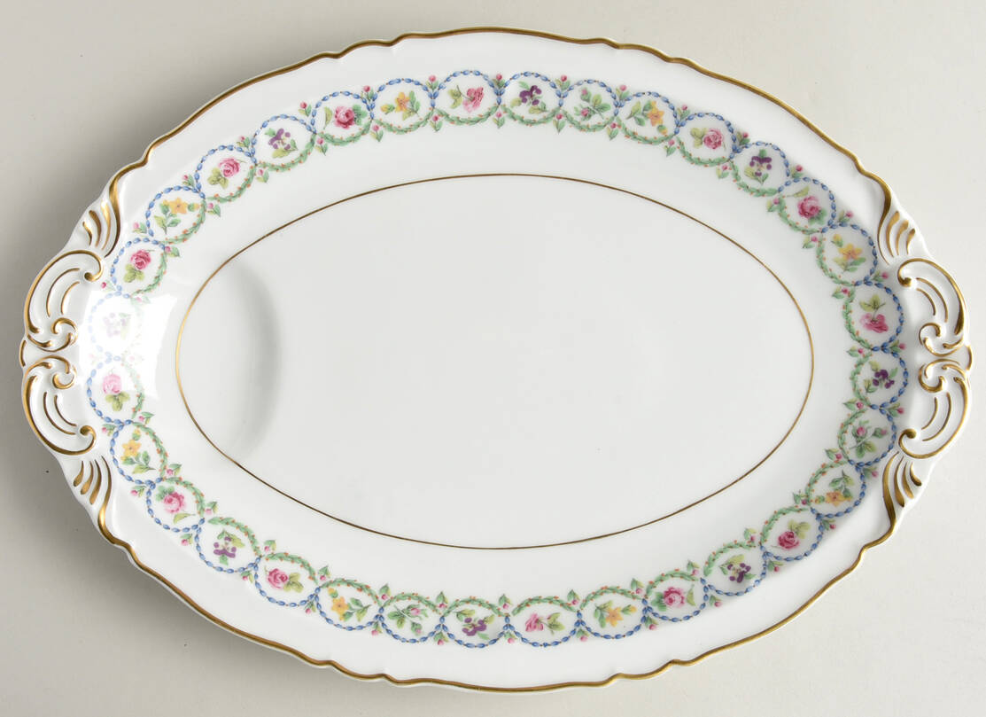Sevres (Scalloped) 13" Oval Serving Platter