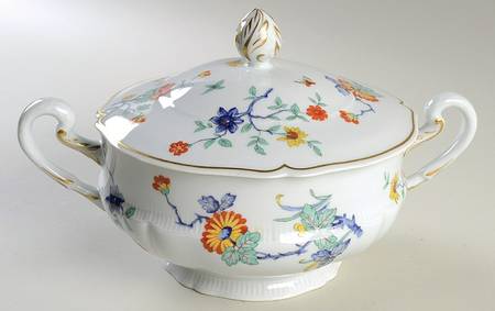 Shalimar Round Covered Vegetable